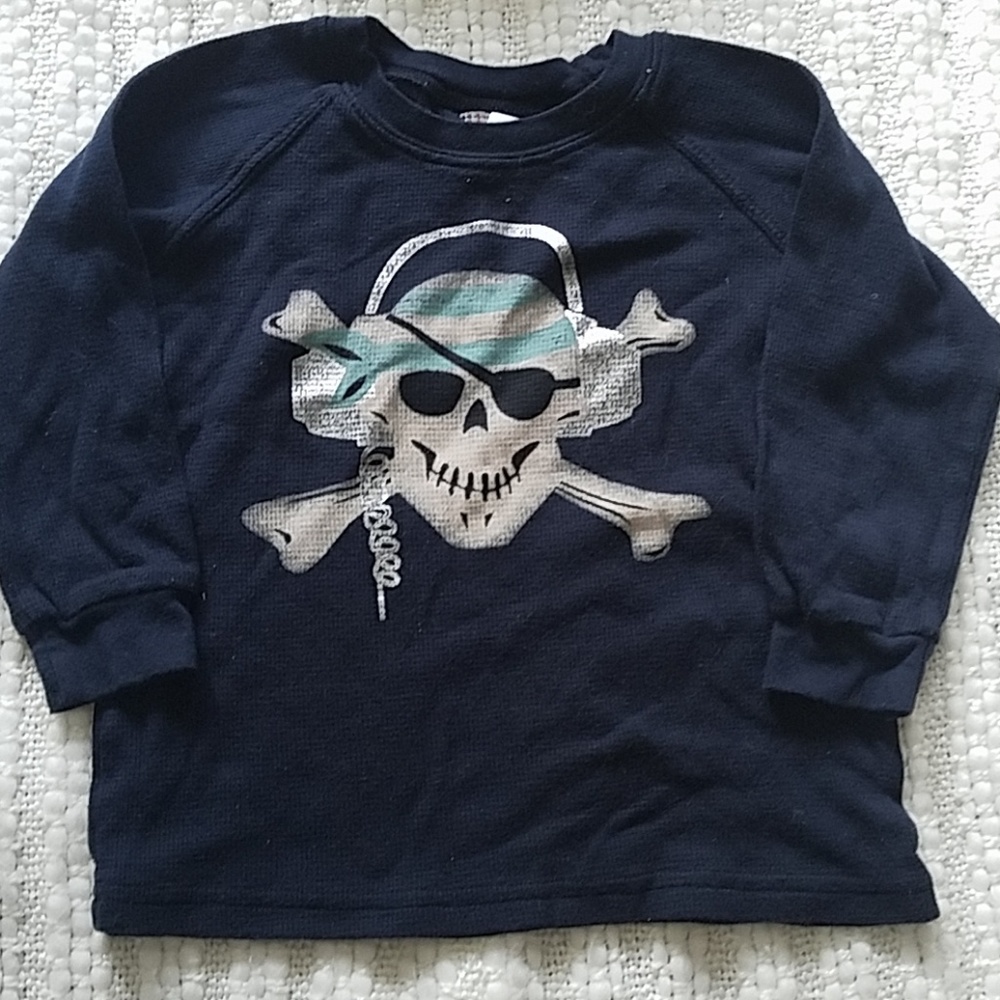 Soft thermal pirate ls boutique tee new 4T